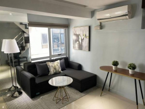 2BR Loft By Tiwala Staycation